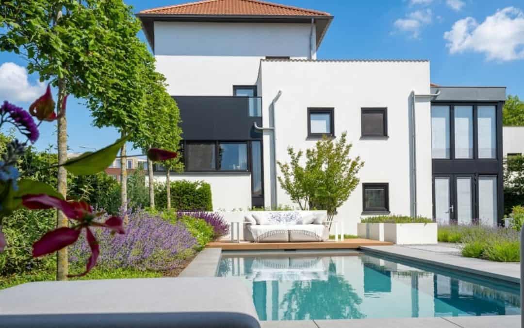 Moderne villatuin met mediterrane vakantiesfeer in Den Bosch